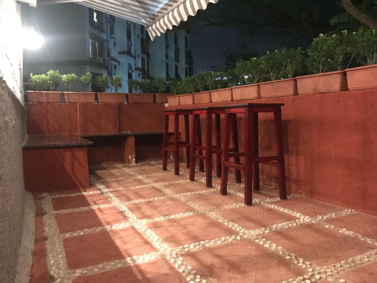 Stay Villa Hostel For Male And Female Mumbai Exteriör bild