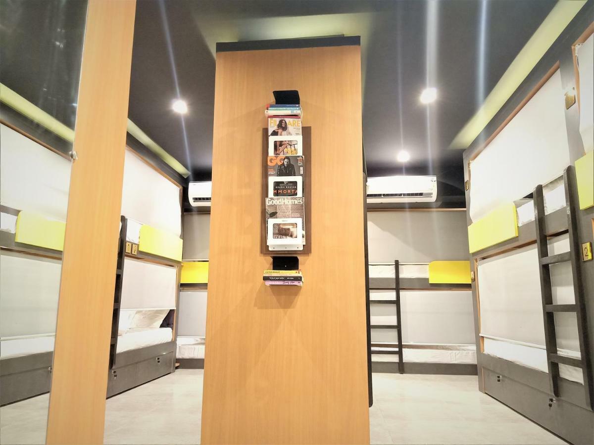 Stay Villa Hostel For Male And Female Mumbai Exteriör bild